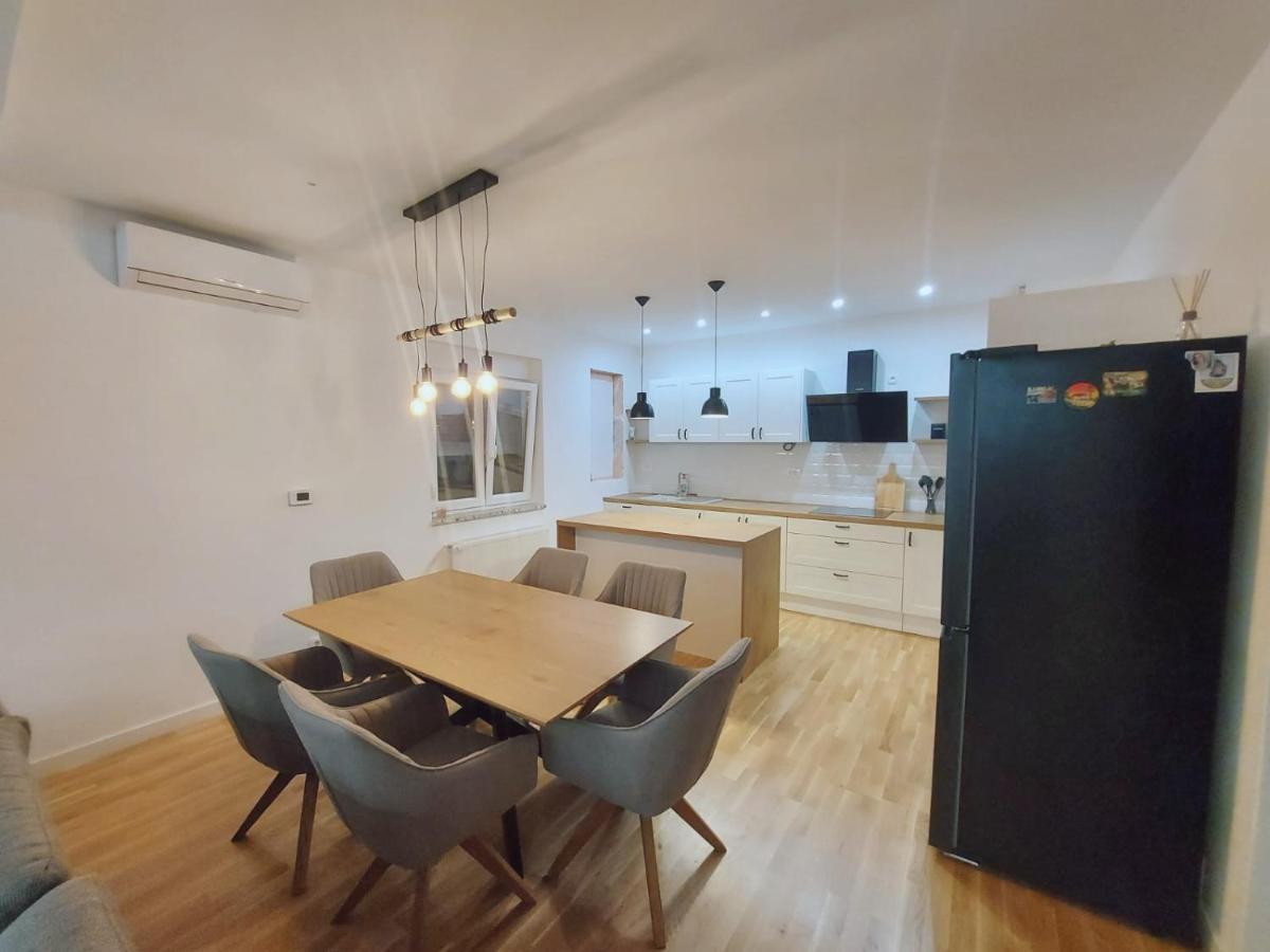 Apartman Lucija Διαμέρισμα Biograd Na Moru Εξωτερικό φωτογραφία